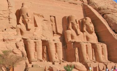 Assouan ()
