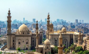 Caire ()